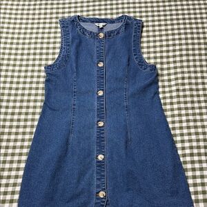 Vigoss Sleeveless Blue Denim Dress